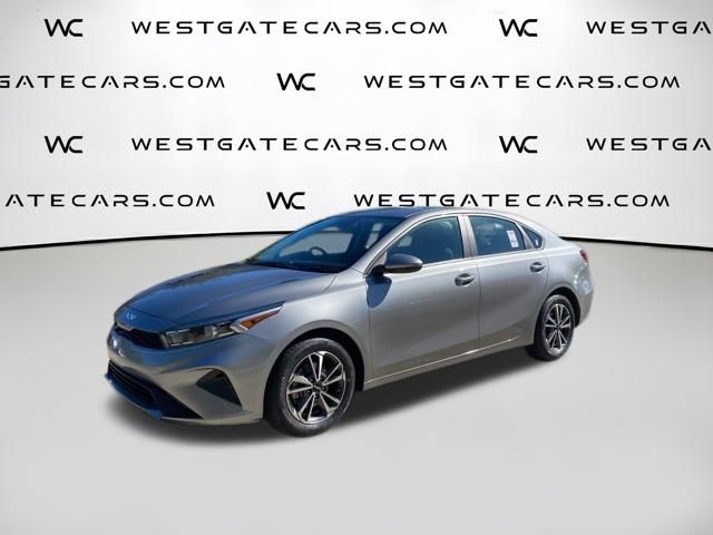 Steel Gray 2022 Kia Forte Sedan Front-Wheel Drive Continuously Variable Transmission