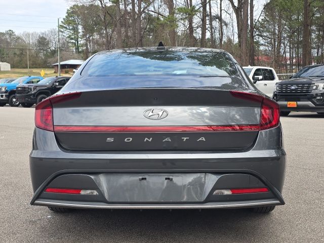 2023 Hyundai Sonata SE:167717A