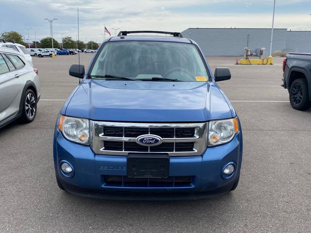 2010 Ford Escape XLT 2