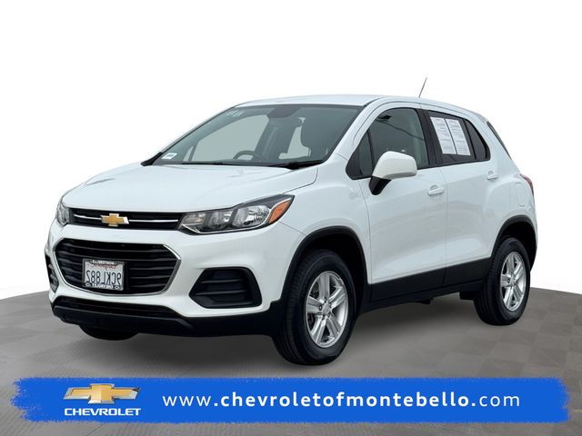 Summit White 2022 Chevrolet Trax LS AWD SUV / Crossover All-Wheel Drive 6-Speed Automatic