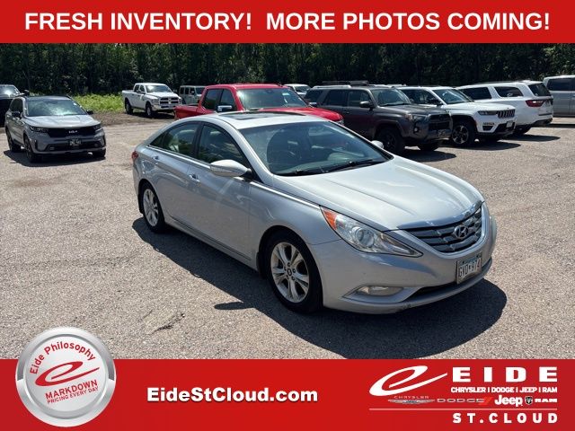 Radiant Silver 2011 Hyundai Sonata Limited FWD Sedan Front-Wheel Drive 6-Speed Automatic