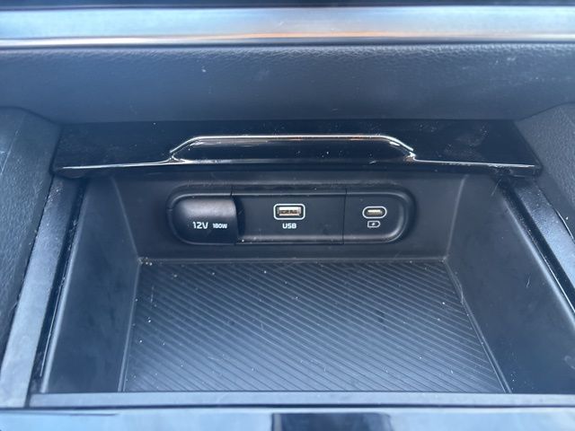 used 2024 Kia Sportage Hybrid car, priced at $25,799