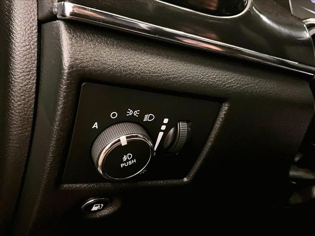 2020 Jeep Grand Cherokee Trailhawk Gray at Bob Ruth Ford