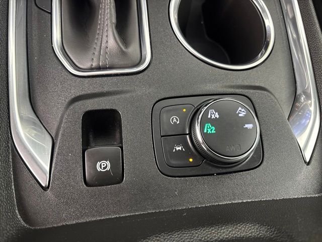 Used 2023 Chevrolet Traverse SUV