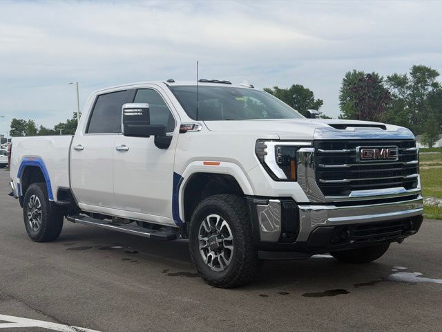 White Frost 2024 GMC Sierra 3500HD SLT Crew Cab 4WD Pickup Truck Four-Wheel Drive Automatic