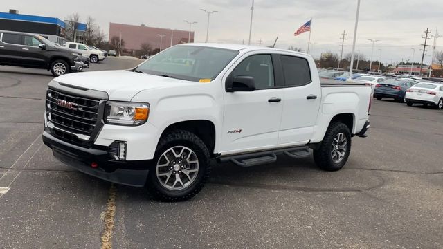 2022 GMC Canyon AT4 w/Cloth 4