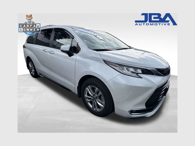 Pearl 2024 Toyota Sienna Minivan All-Wheel Drive Continuously Variable Transmission