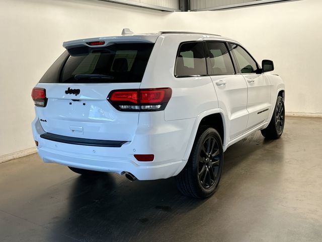 2019 Jeep Grand Cherokee Altitude White at Luther Ford