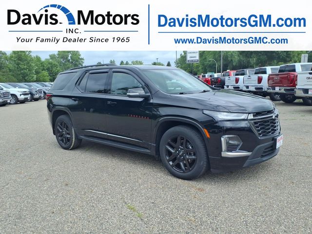 Mosaic Black Metallic 2022 Chevrolet Traverse SUV / Crossover Four-Wheel Drive 9-Speed Automatic
