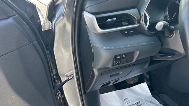 Used 2023 Toyota Highlander SUV