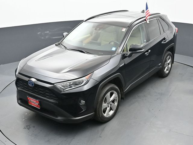 2021 Toyota RAV4 Hybrid XLE Premium 41