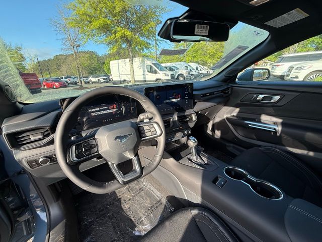 2025 Ford Mustang GT photo