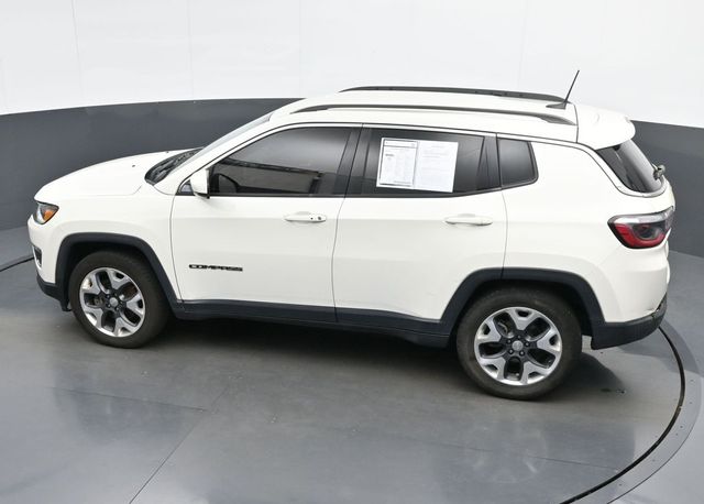 Used 2018 White Jeep Limited image 23