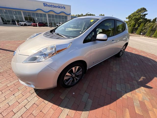 Used 2015 Nissan Leaf Hatchback