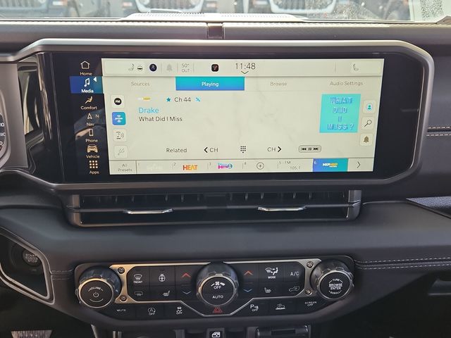 New 2026 Gray Jeep Sahara image 17