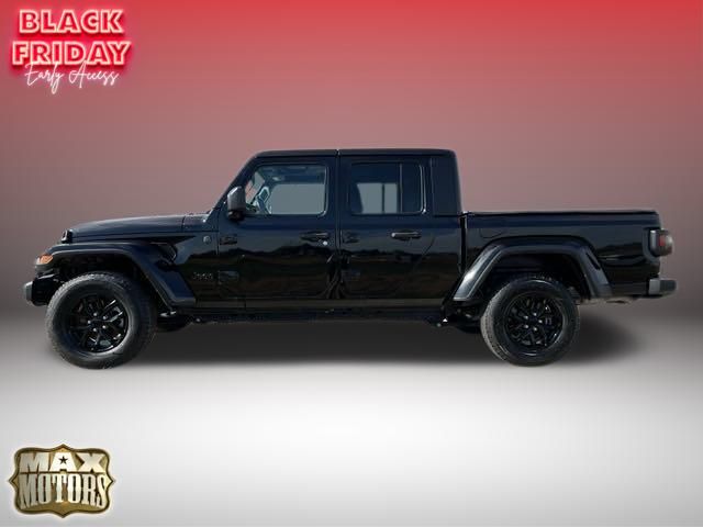 2022 Jeep Gladiator Altitude 4