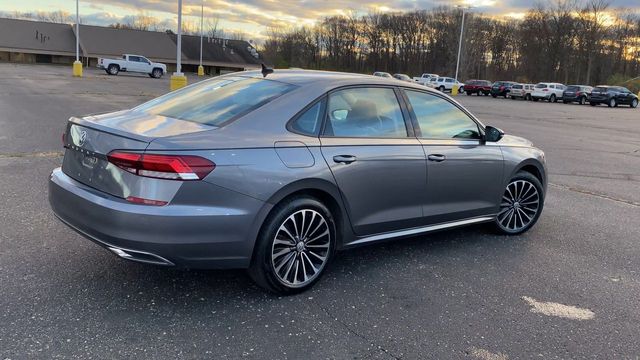 2022 Volkswagen Passat 2.0T Limited Edition 8