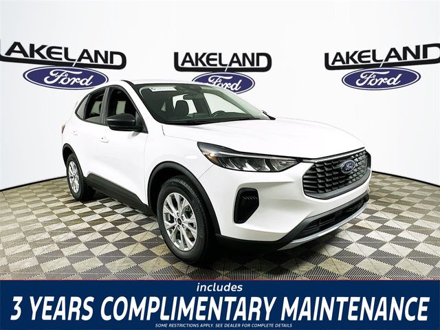 Oxford White 2026 Ford Escape SUV / Crossover Front-Wheel Drive 8-Speed Automatic
