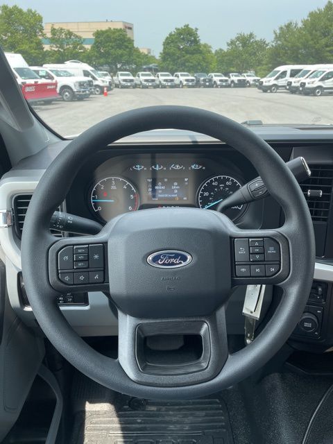 2024 Ford F-350 Super Duty XL