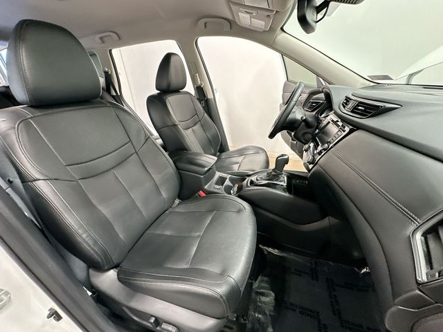 2019 Nissan Rogue SL White at Subaru and VW of Moon Township