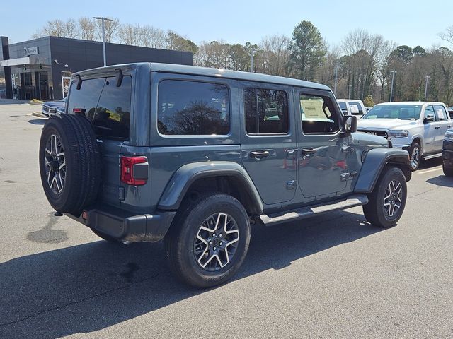 New 2026 Gray Jeep Sahara image 9