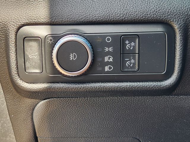 2022 Ford Explorer XLT Black at AutoSavvy Houston Southwest