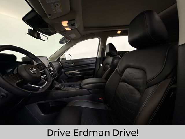Used 2024 Nissan Pathfinder SUV