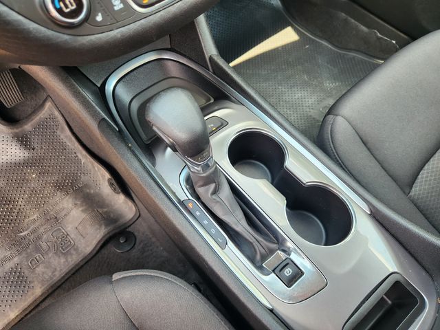 2024 Chevrolet Malibu LT White at Texan Dodge Chrysler Jeep Ram