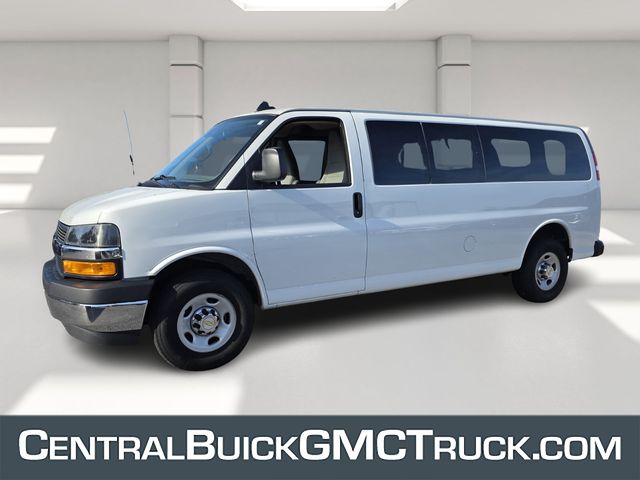 Summit White 2024 Chevrolet Express 3500 LT Extended RWD Van Rear-Wheel Drive 8-Speed Automatic Overdrive