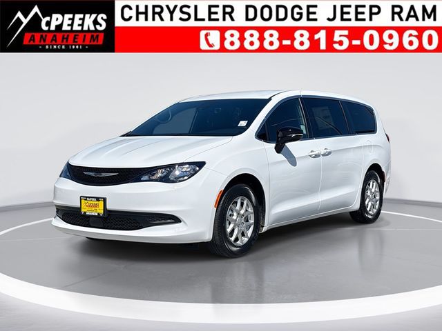 Bright White Clearcoat 2026 Chrysler Voyager Minivan Front-Wheel Drive 9-Speed Automatic