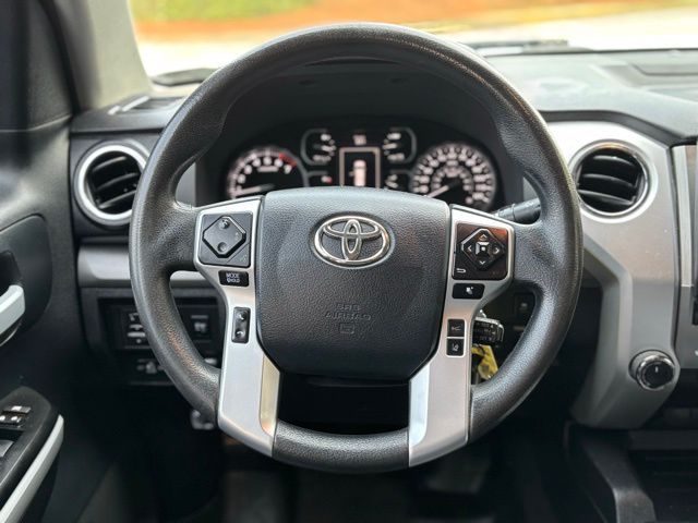 2018 Toyota Tundra SR5 photo