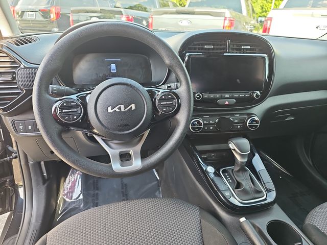 Used 2024 Black Kia S image 16