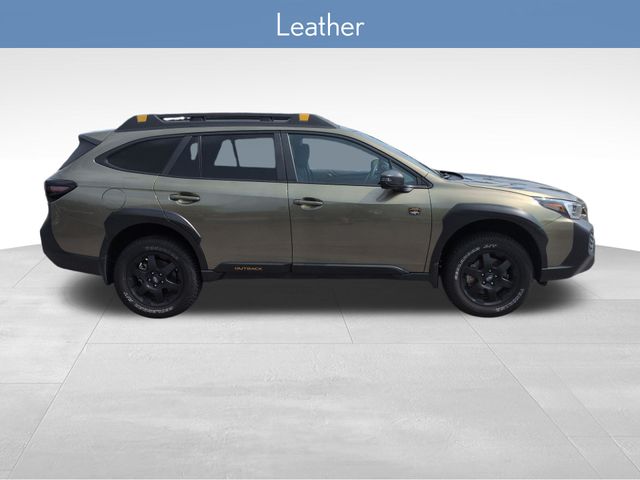 Used 2025 Green Subaru Wilderness image 2