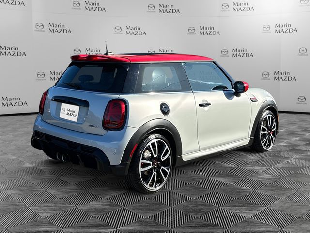 Used 2022  MINI Signature image 5