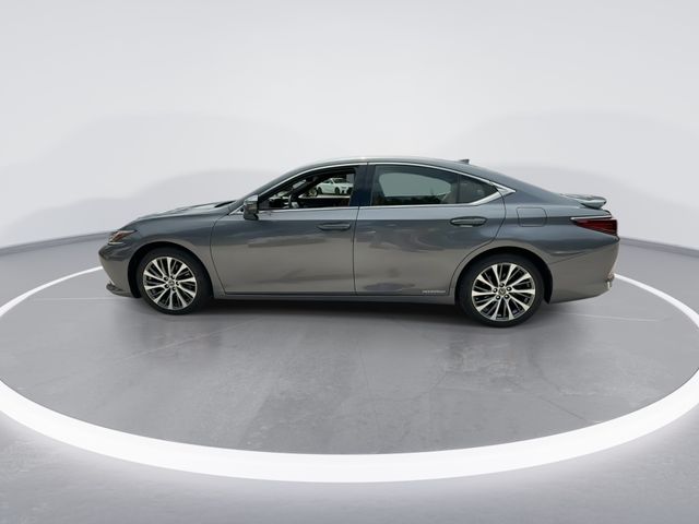 2019 Lexus ES - $23,898