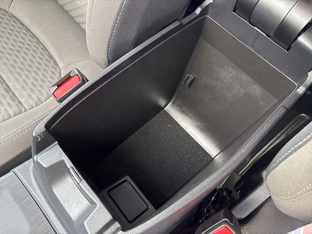 2021 Ford Escape Hybrid SE photo