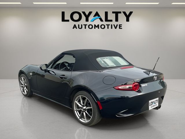 Used 2022 Mazda MX-5 Miata Convertible