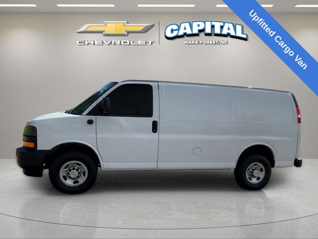 Used 2023 White Chevrolet Work Van image 2