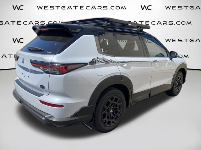 MitsubishiOutlander24