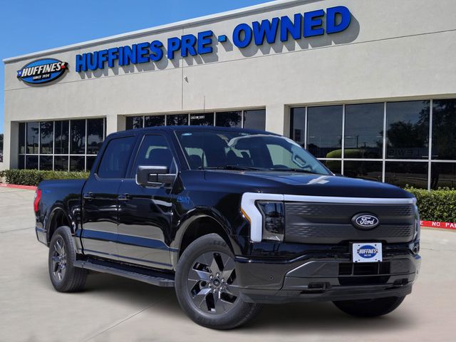 Black Metallic 2024 Ford F-150 Lightning Flash SuperCrew AWD Pickup Truck All-Wheel Drive Automatic