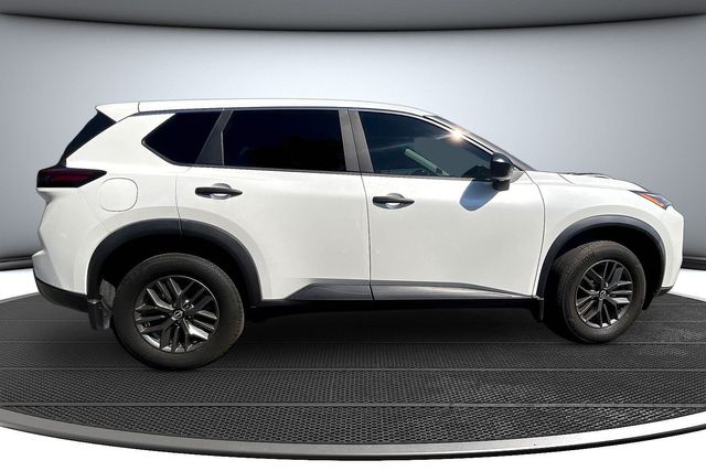 Used 2024 Nissan Rogue SUV