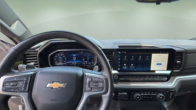 Used 2024 White Chevrolet LTZ image 10