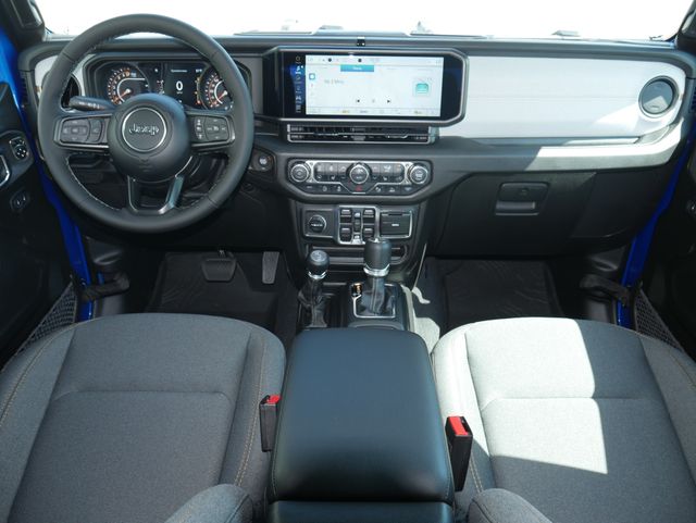 View vehicle photo 6