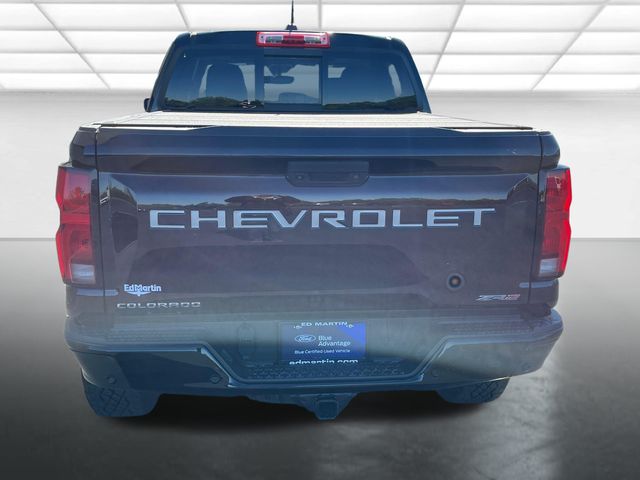 View vehicle photo 6