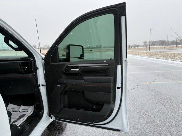 2024 GMC Sierra 3500HD AT4