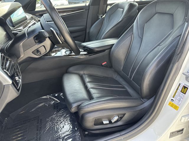 2020 BMW 530i - $21,077