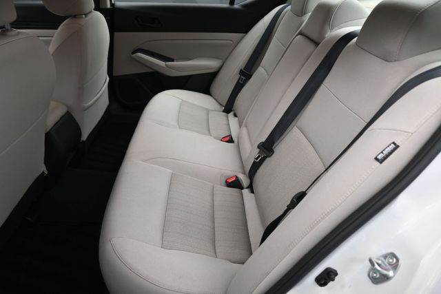 Used 2025 Nissan Altima Sedan