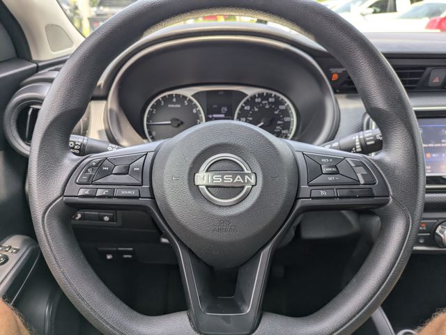 2024 Nissan Kicks S Xtronic CVT