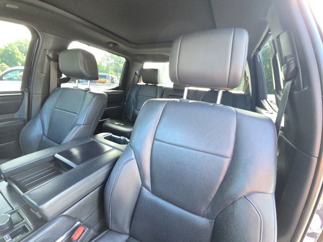 2023 Toyota Tundra Platinum:46438A