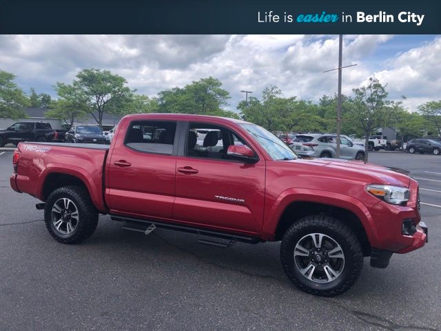 Barcelona Red Metallic 2018 Toyota Tacoma Pickup Truck Four-Wheel Drive 6-Speed Automatic